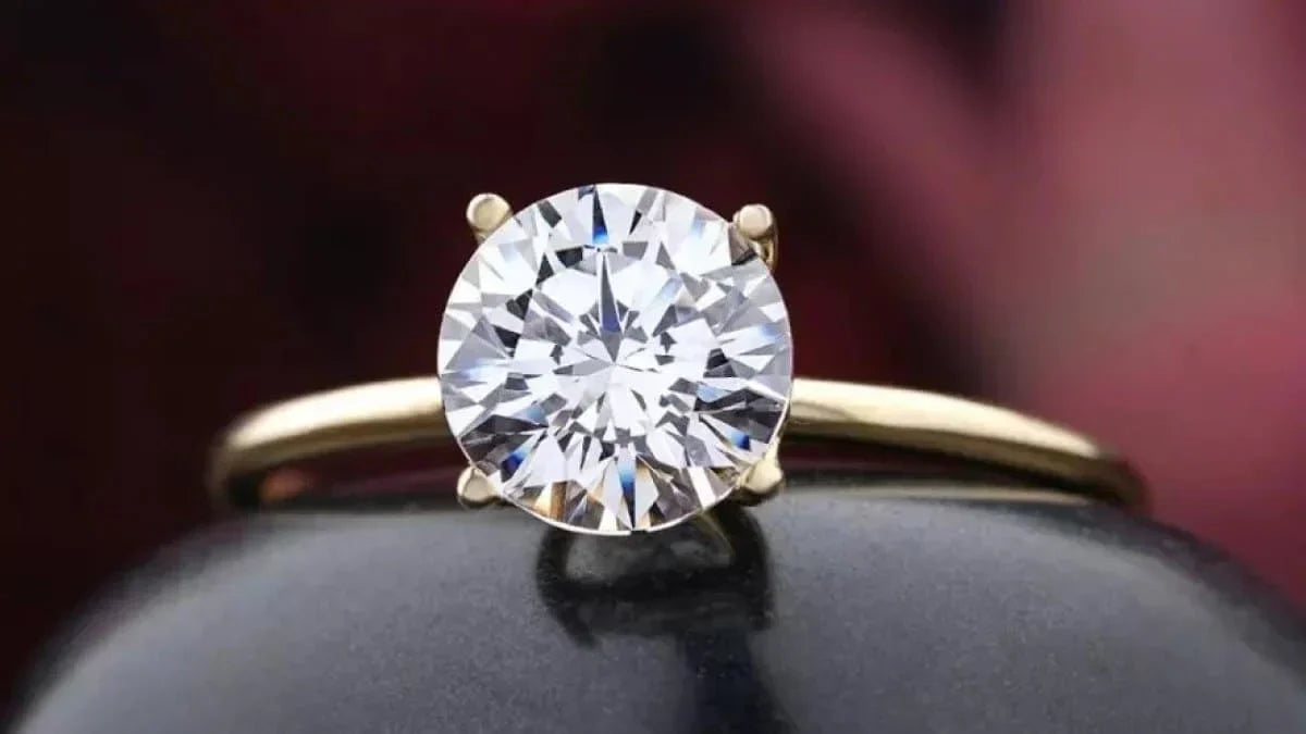 Buying Diamond Jewellery Online? Shop Safely with These Tips!