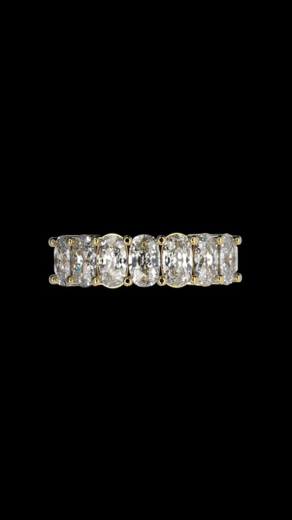 the Oval diamond ring